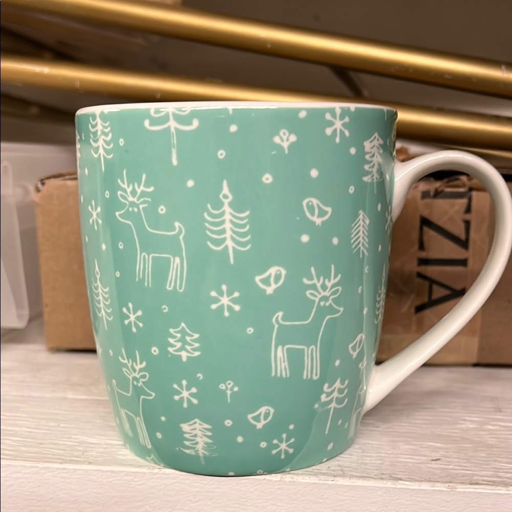 NWOT Holiday Reindeer Mug - Green